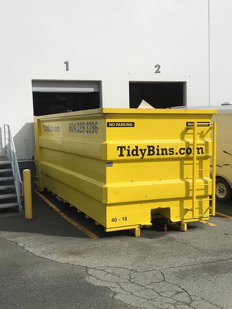40 yard bin (20L x 8W x 7.5H)